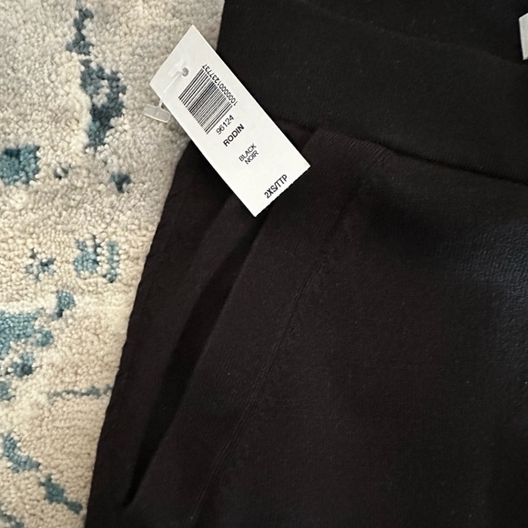 Aritzia Babaton Rodin Jogger - Picture 3 of 3